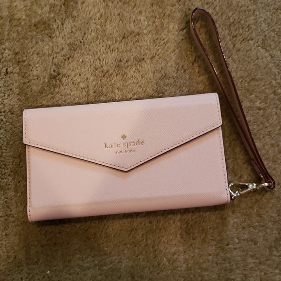kate spade Accessories - Kate Spade iPhone case